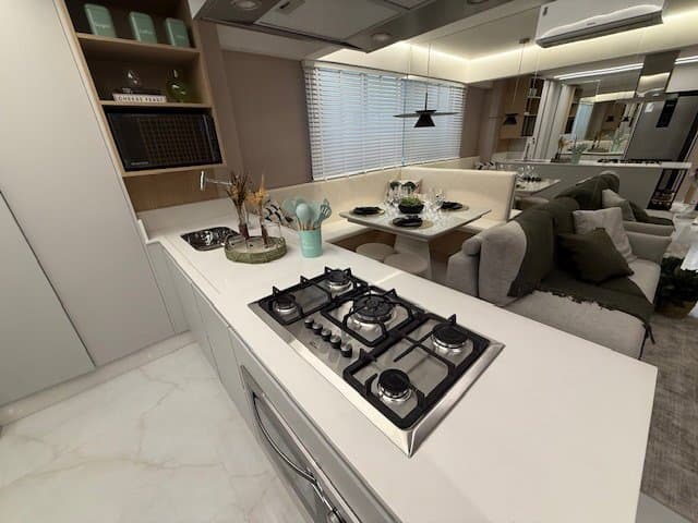 Apartamento de 2 quartos e 70 m² em Bal. Camboriú