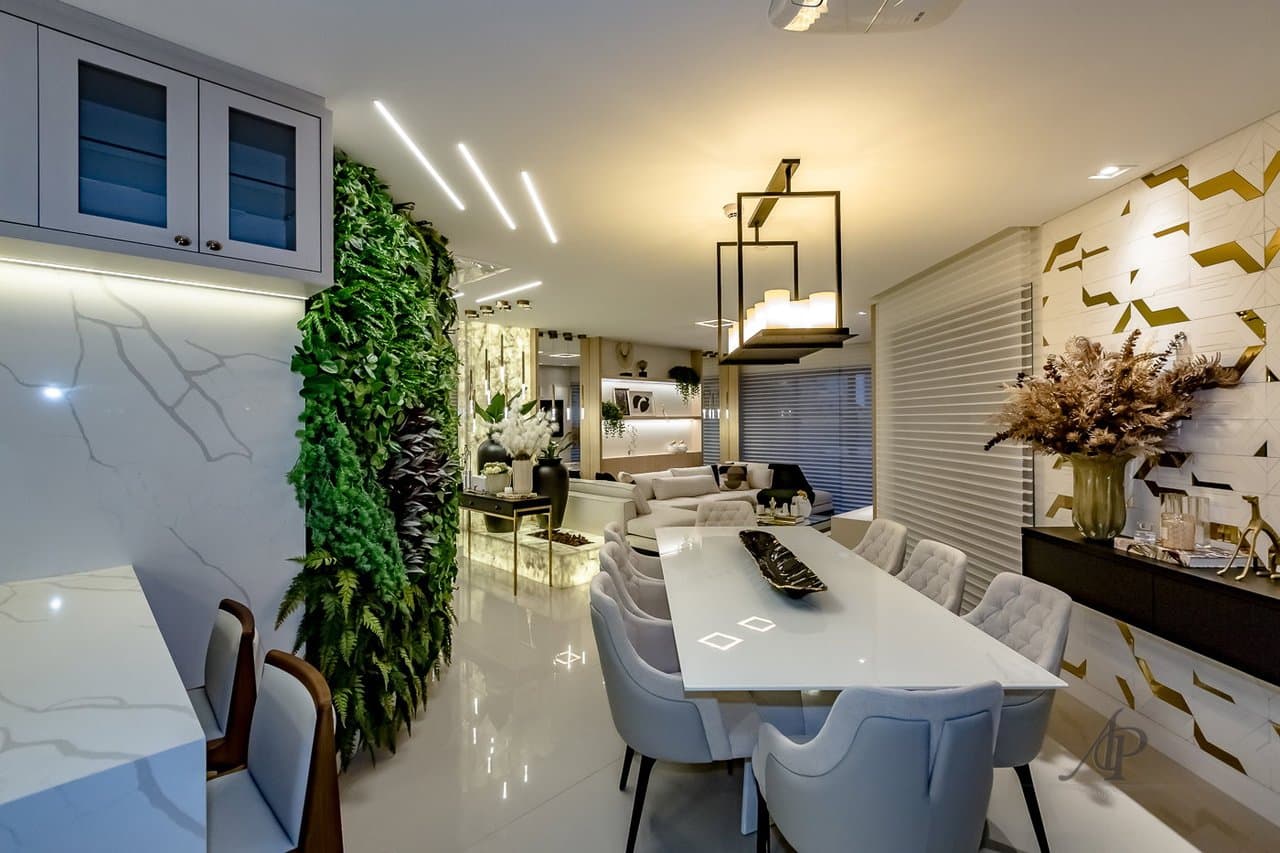 Differentiated de 4 quartos com 4 suítes e 268 m² em Bal. Camboriú