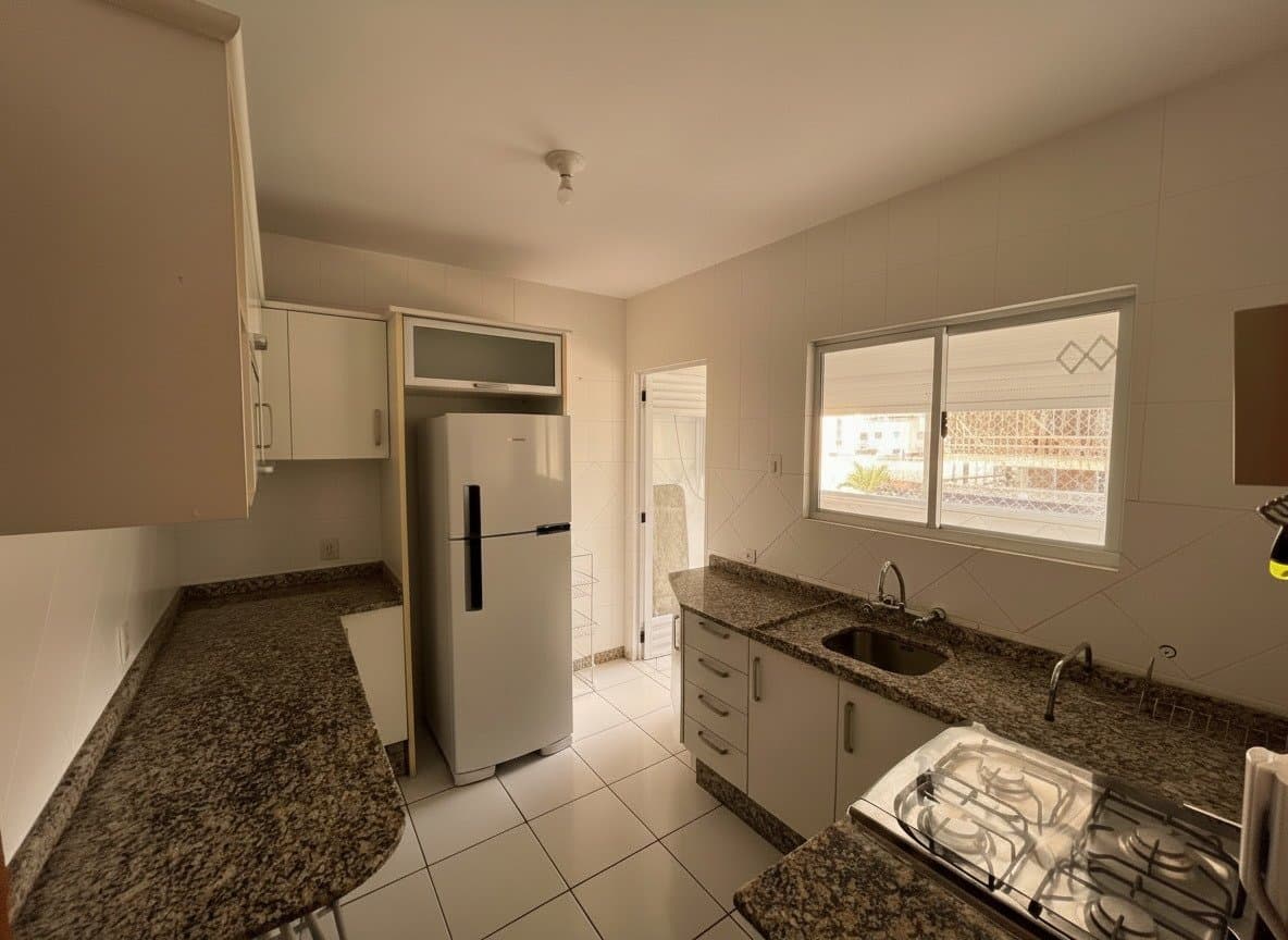 Apartamento de 3 quartos com 1 suíte e 97 m² em Bal. Camboriú
