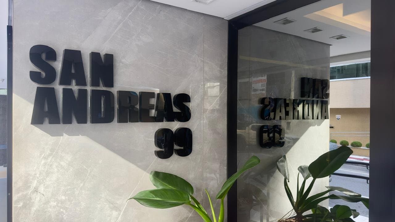 Apartamento de 3 quartos com 1 suíte e 92 m² em Bal. Camboriú