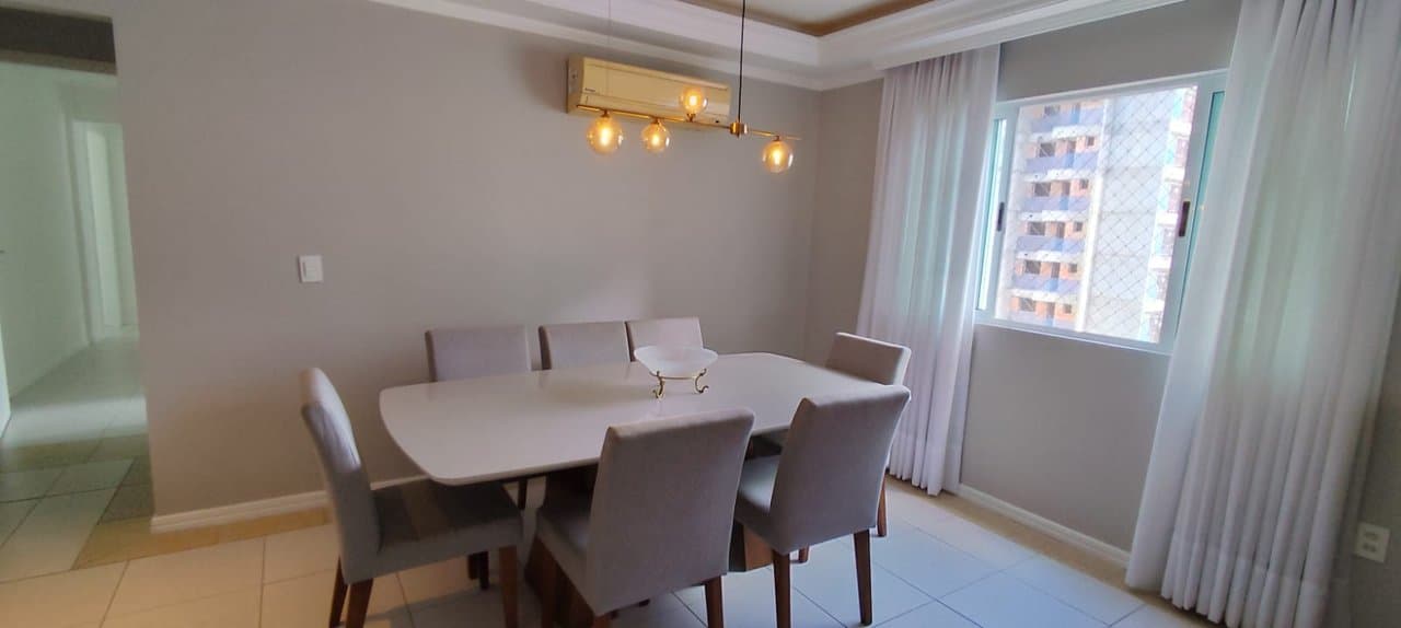 Apartamento de 3 quartos com 2 suítes e 133 m² em Bal. Camboriú