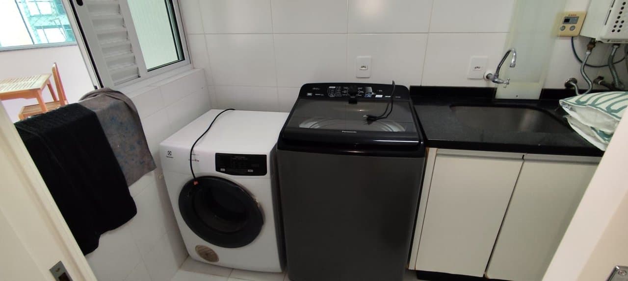 Apartamento de 3 quartos com 2 suítes e 133 m² em Bal. Camboriú