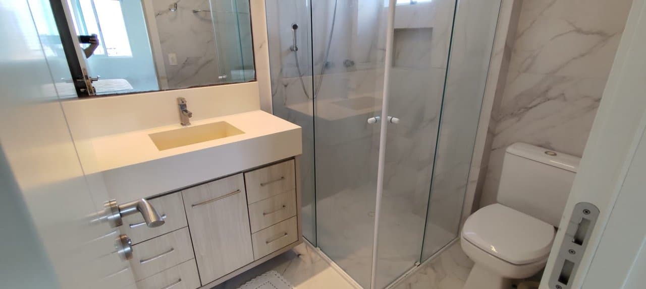 Apartamento de 3 quartos com 2 suítes e 133 m² em Bal. Camboriú