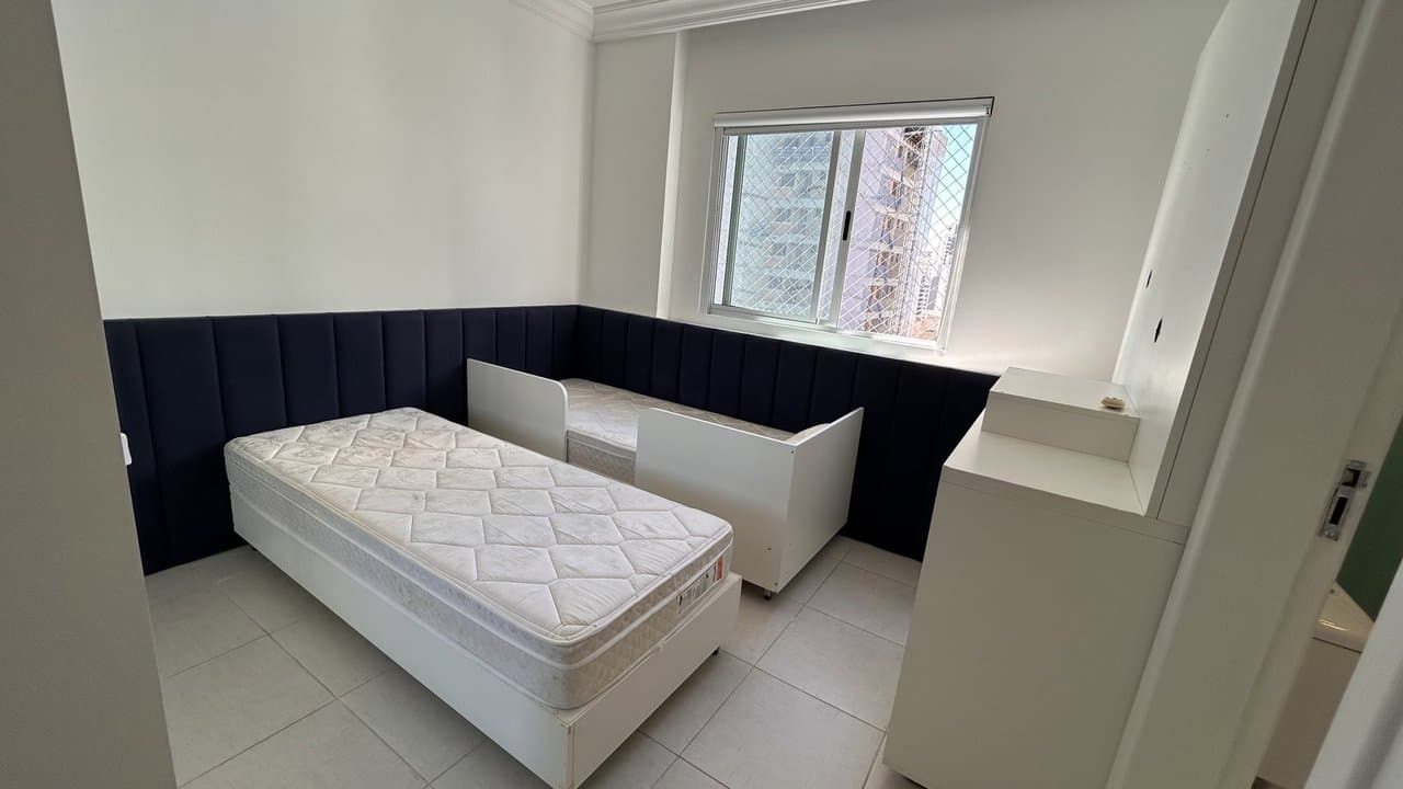 Apartamento de 3 quartos com 2 suítes e 132 m² em Bal. Camboriú