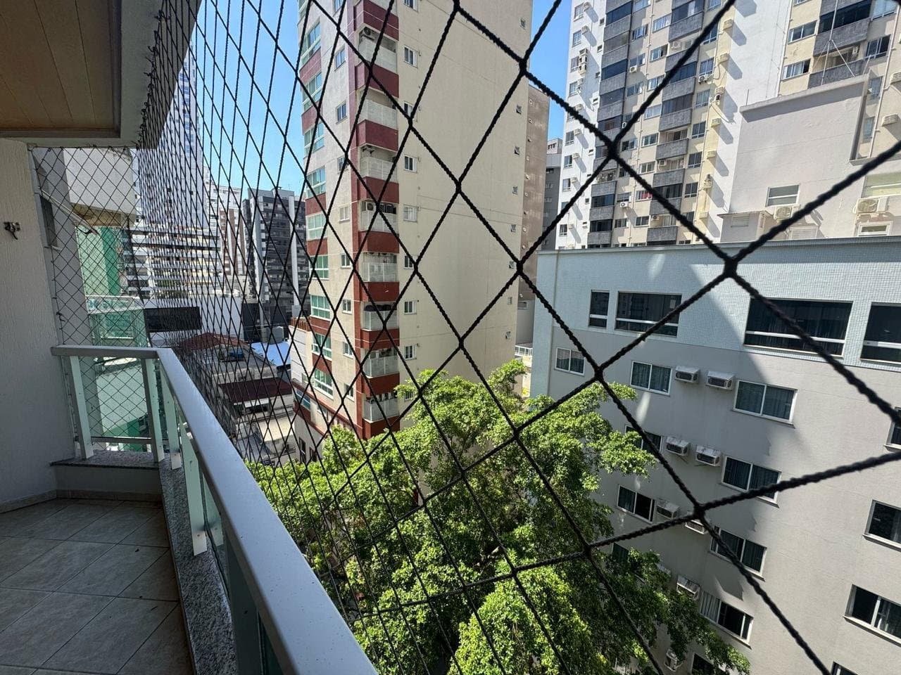 Apartamento de 3 quartos com 1 suíte e 115 m² em Bal. Camboriú