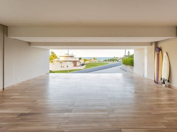 Casa de 5 quartos com 5 suítes e 555 m² em Bal. Camboriú