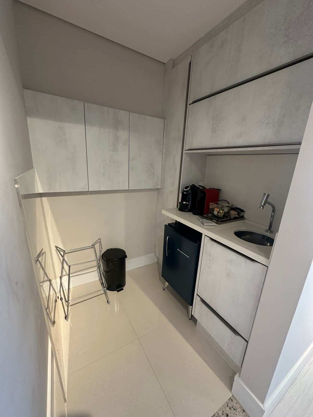 Sala Comercial 50 m² em Bal. Camboriú