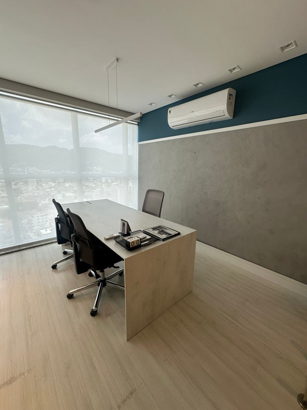 Sala Comercial 50 m² em Bal. Camboriú