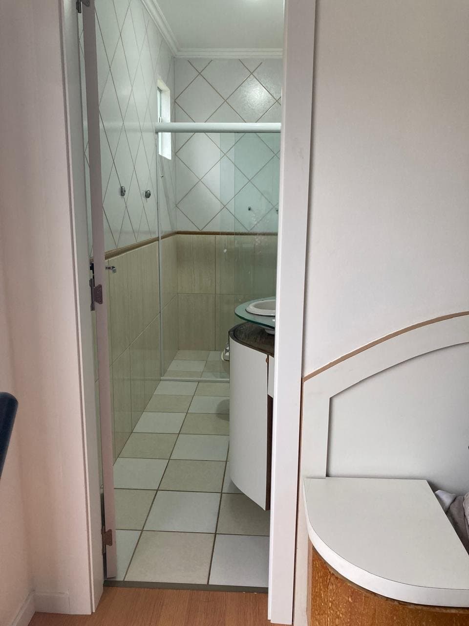 Casa de 3 quartos com 1 suíte e 120 m² em Bal. Camboriú
