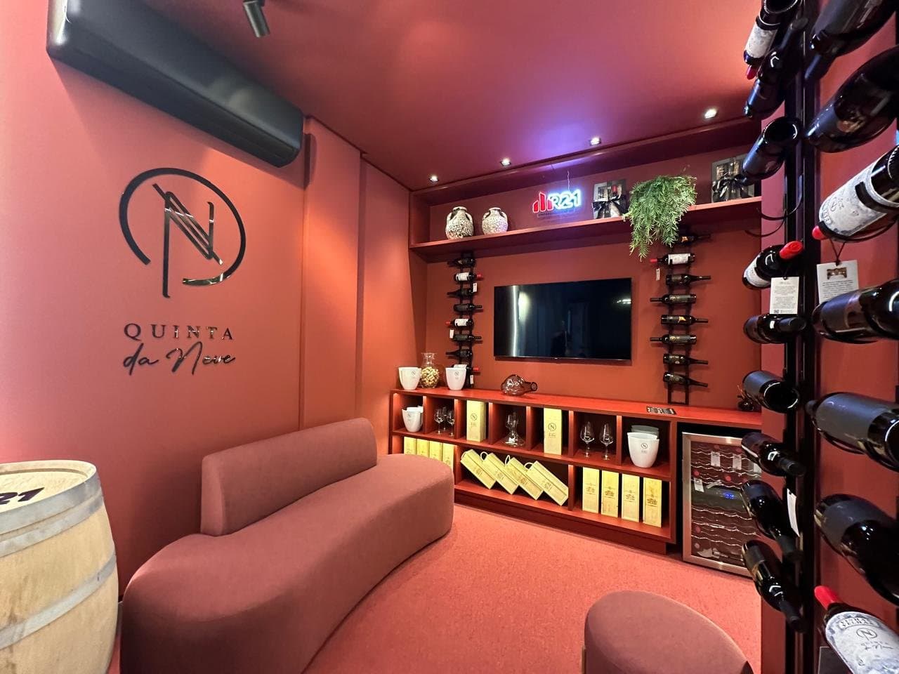 Apartamento de 3 quartos com 3 suítes e 135 m² em Bal. Camboriú