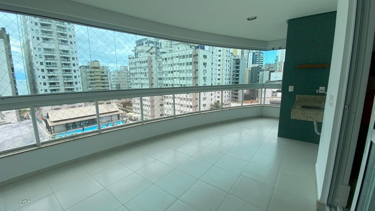 Apartamento de 3 quartos com 1 suíte e 139 m² em Bal. Camboriú