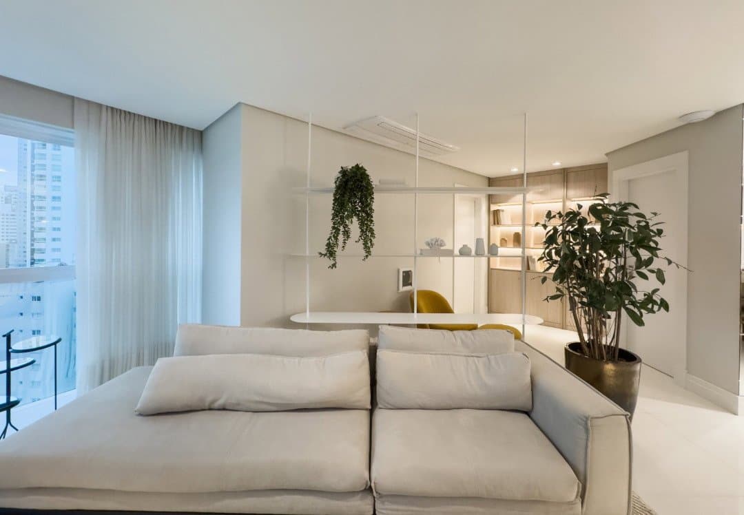 Apartamento de 3 quartos com 3 suítes e 139 m² em Bal. Camboriú