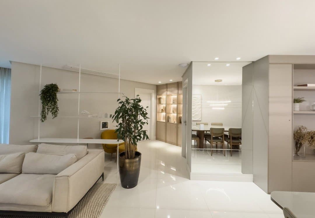 Apartamento de 3 quartos com 3 suítes e 139 m² em Bal. Camboriú