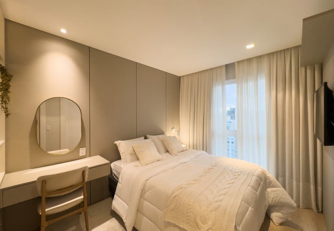 Apartamento de 3 quartos com 3 suítes e 139 m² em Bal. Camboriú
