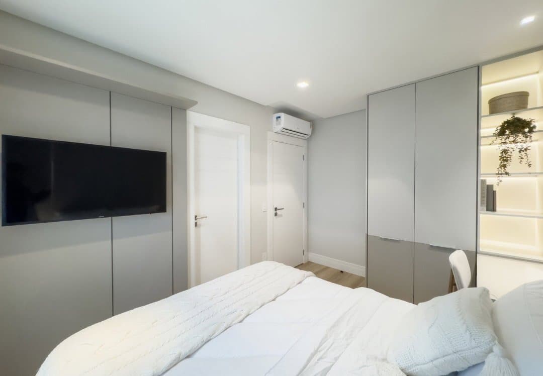 Apartamento de 3 quartos com 3 suítes e 139 m² em Bal. Camboriú