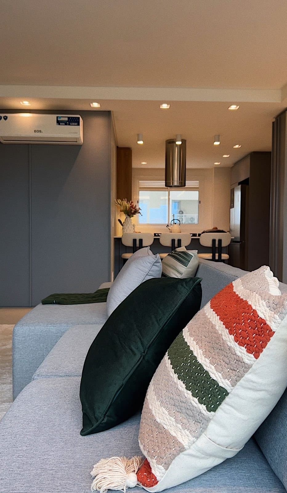 Apartamento de 3 quartos com 3 suítes e 182 m² em Bal. Camboriú