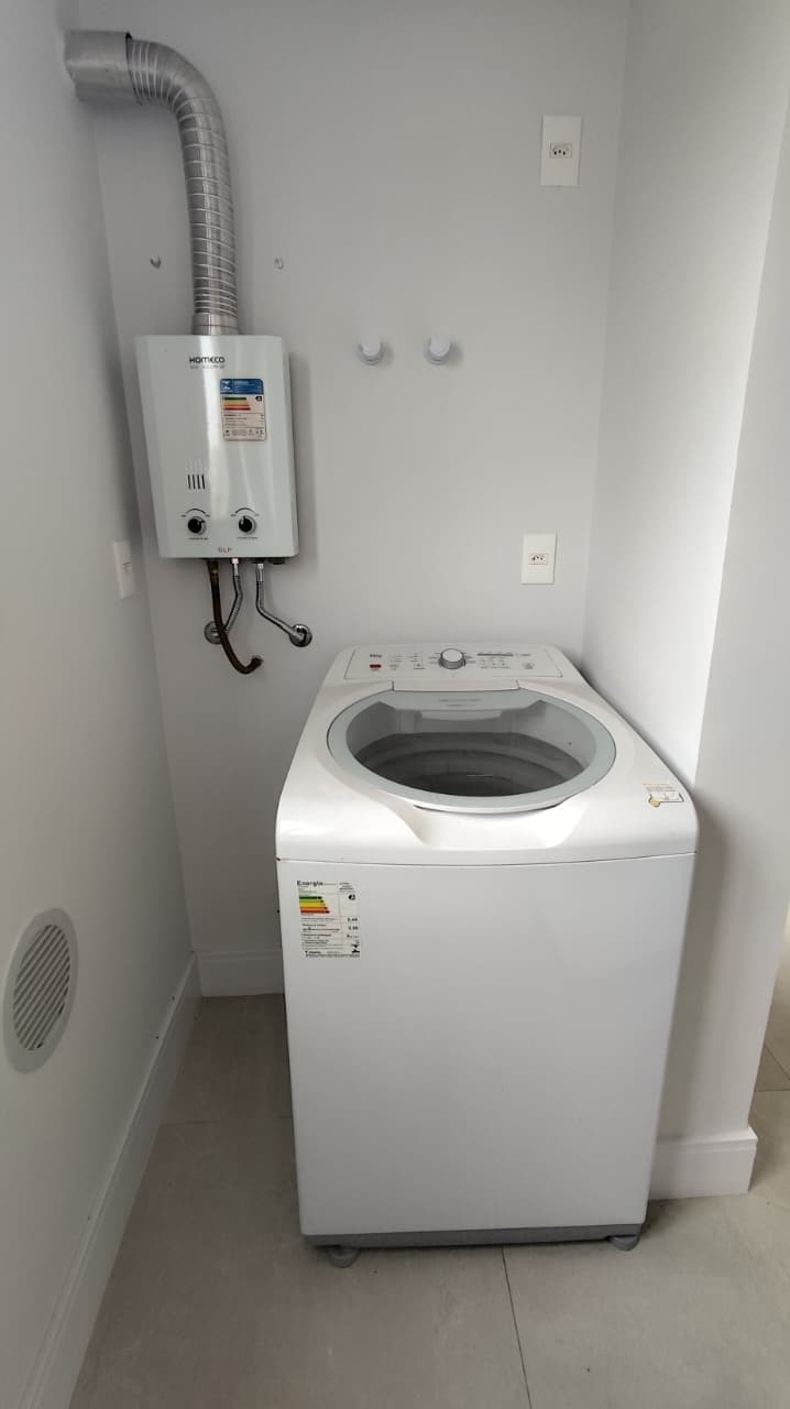 Apartamento de 2 quartos com 1 suíte e 60 m² em Bal. Camboriú