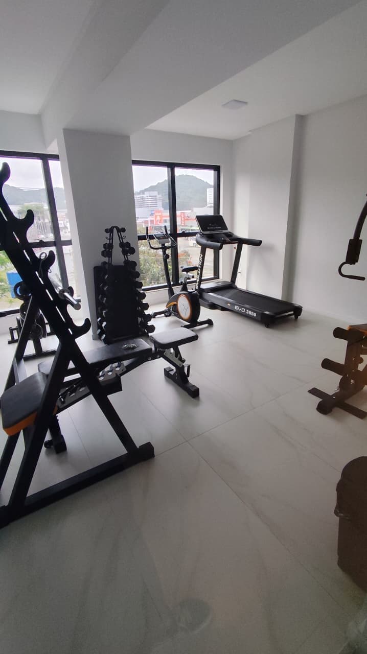 Apartamento de 2 quartos com 1 suíte e 60 m² em Bal. Camboriú
