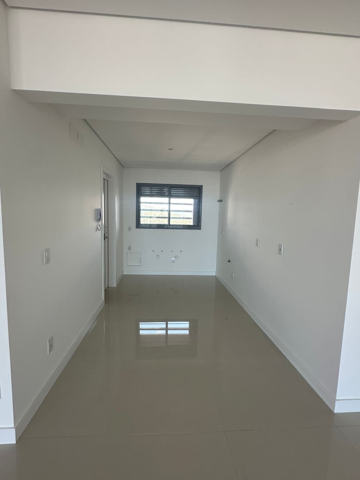 Apartamento de 4 quartos com 4 suítes e 165 m² em Bal. Camboriú