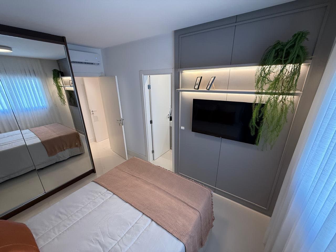 Apartamento de 3 quartos com 3 suítes e 123 m² em Bal. Camboriú