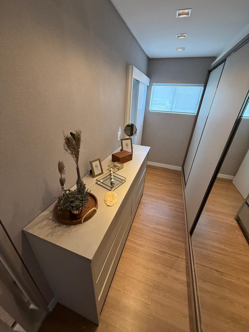 Casa de 4 quartos com 4 suítes e 378 m² em Bal. Camboriú