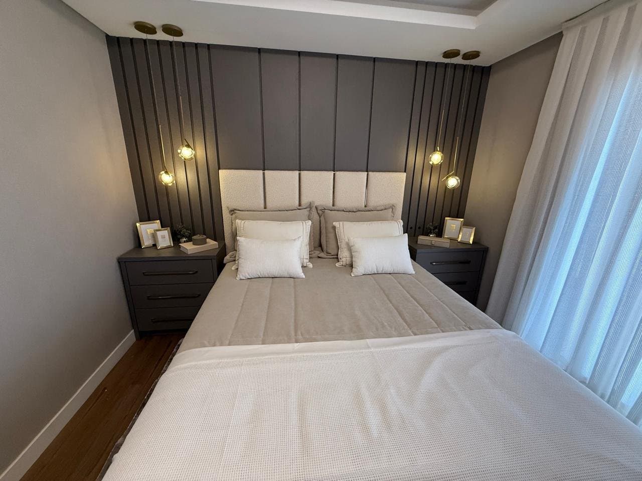 Casa de 4 quartos com 4 suítes e 378 m² em Bal. Camboriú