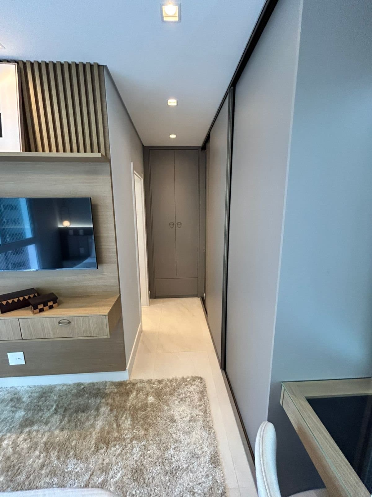 Apartamento de 4 quartos com 2 suítes e 132 m² em Bal. Camboriú