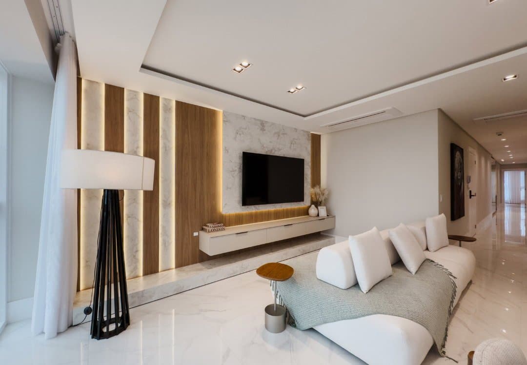 Apartamento de 4 quartos com 4 suítes e 151 m² em Bal. Camboriú