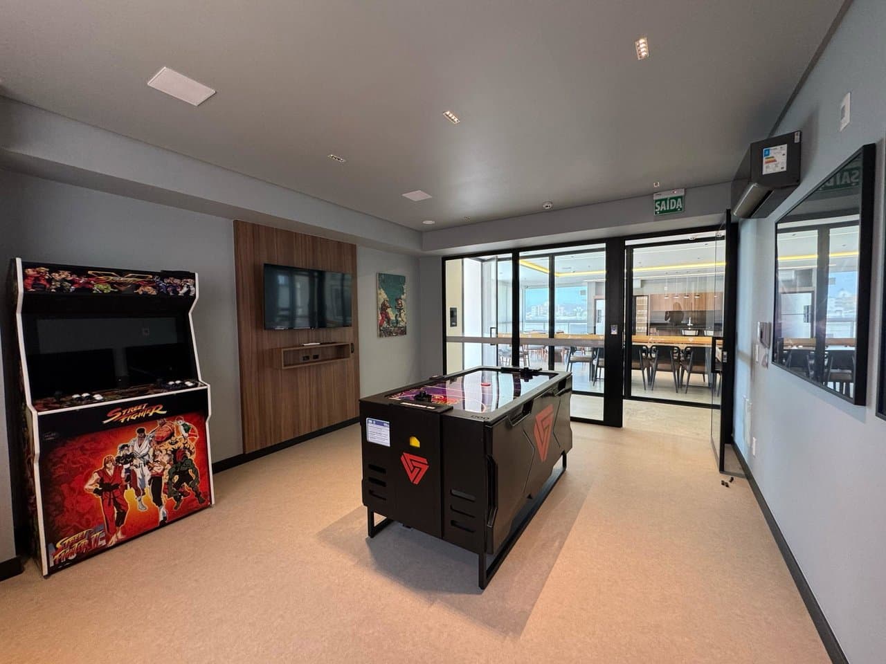 Apartamento de 2 quartos com 1 suíte e 63 m² em Bal. Camboriú