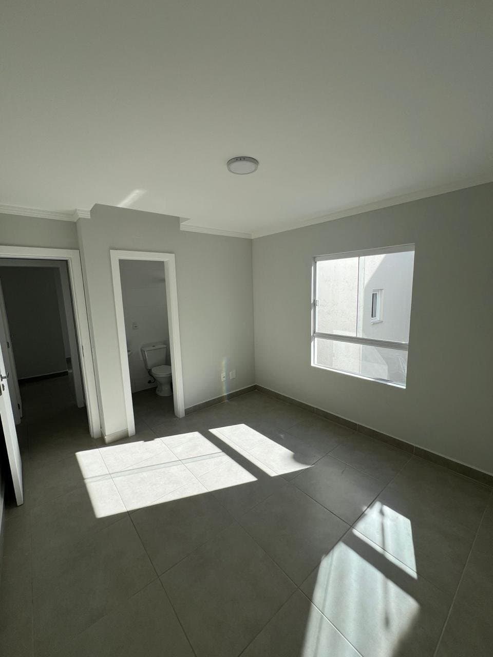 Apartamento de 2 quartos com 2 suítes e 60 m² em Bal. Camboriú