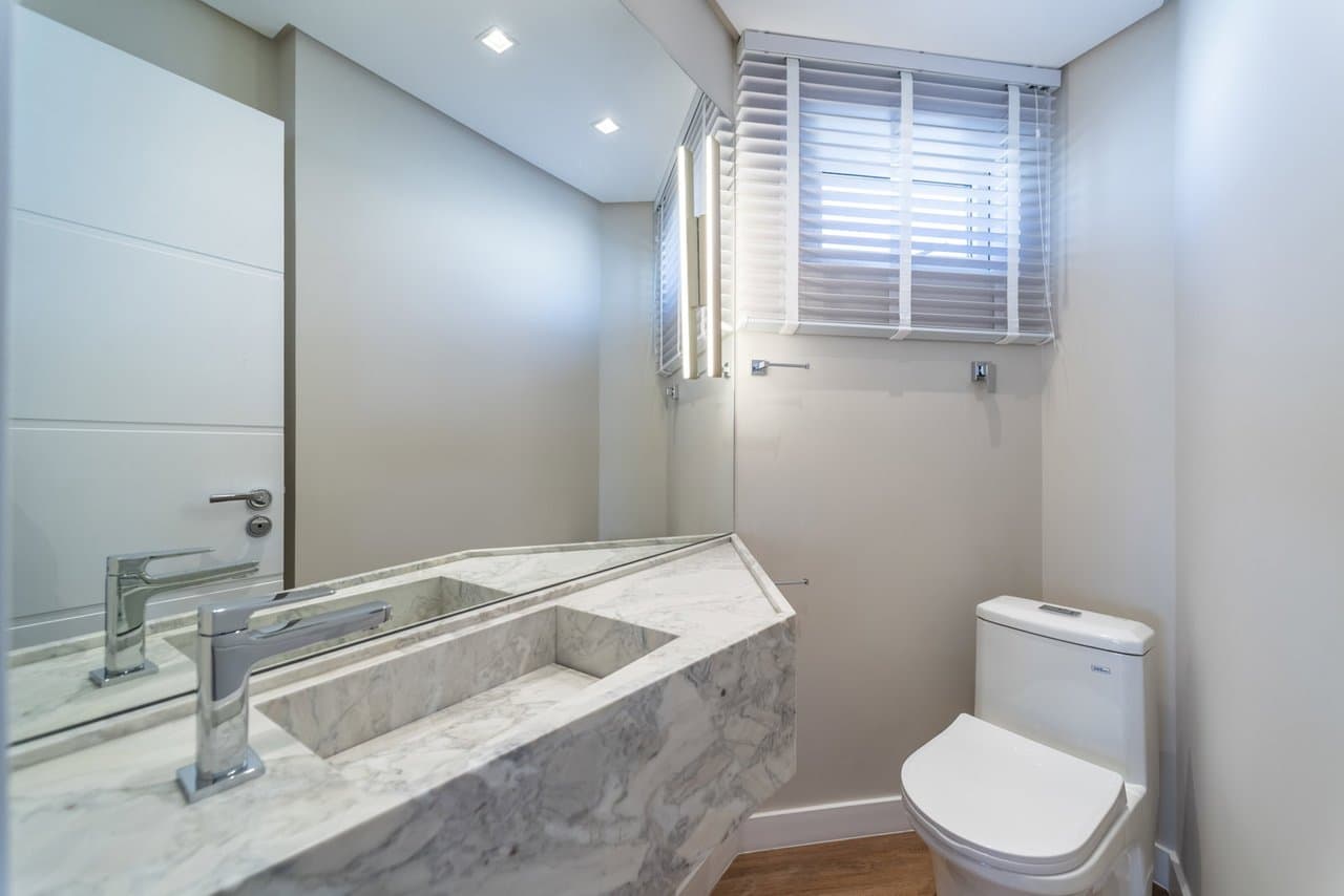 Apartamento de 4 quartos com 4 suítes e 274 m² em Bal. Camboriú