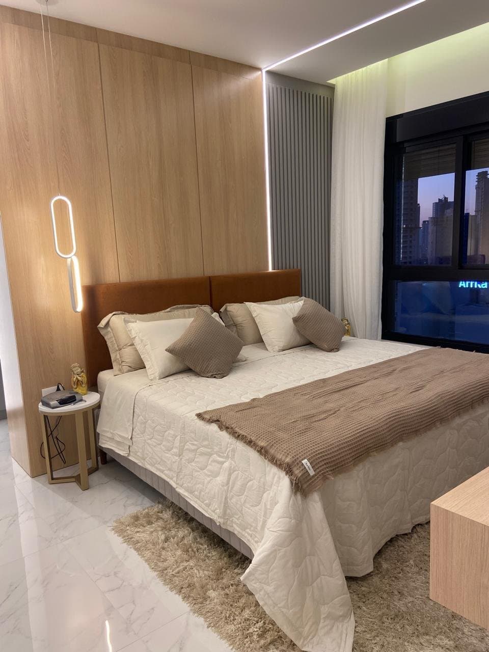 Apartamento de 3 quartos com 3 suítes e 134 m² em Bal. Camboriú