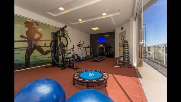 Apartamento de 4 quartos com 4 suítes e 150 m² em Bal. Camboriú