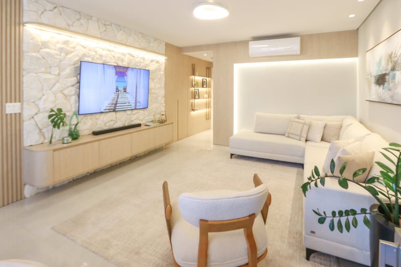Apartamento de 4 quartos com 4 suítes e 148 m² em Bal. Camboriú