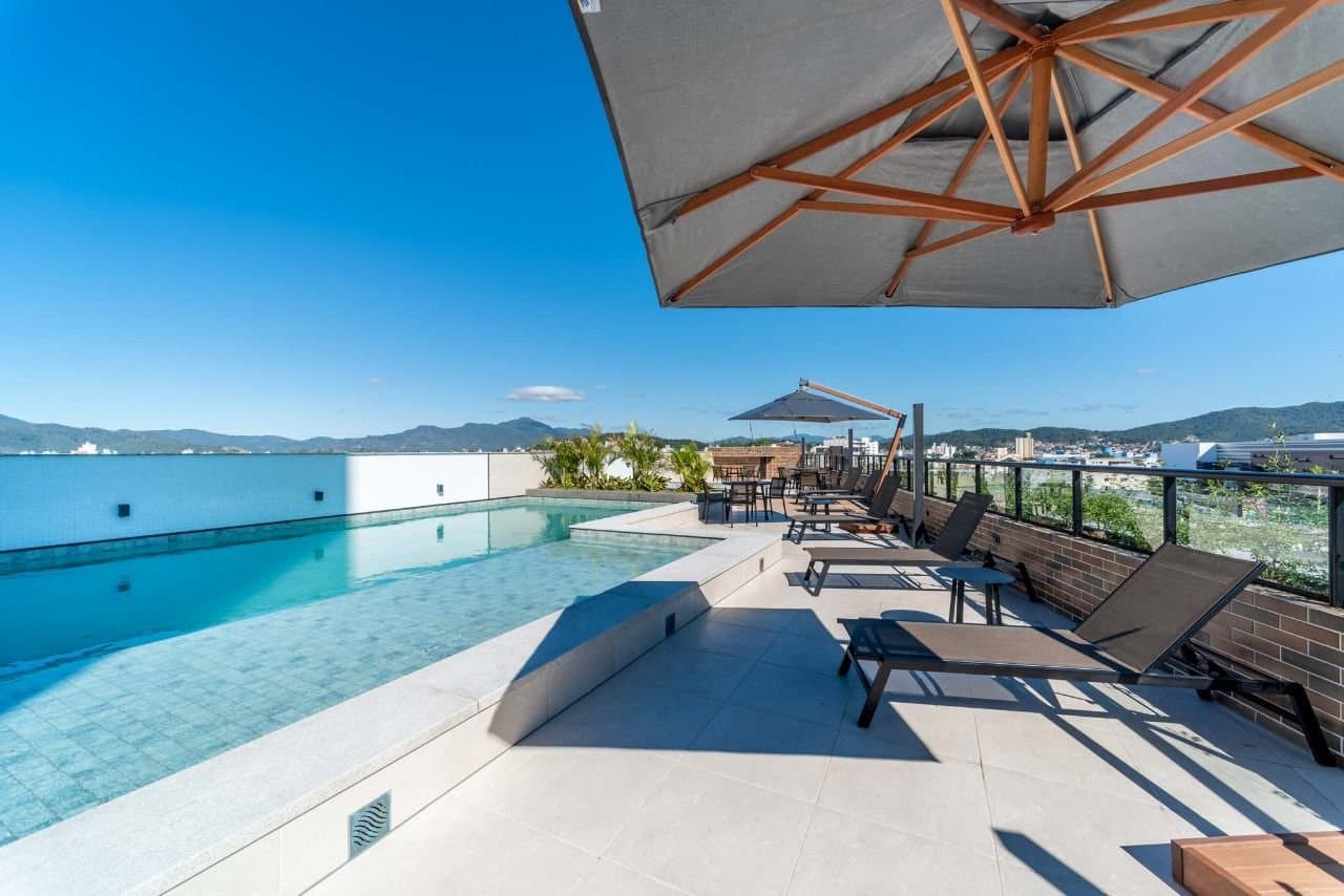 Apartamento de 2 quartos com 1 suíte e 69 m² em Bal. Camboriú