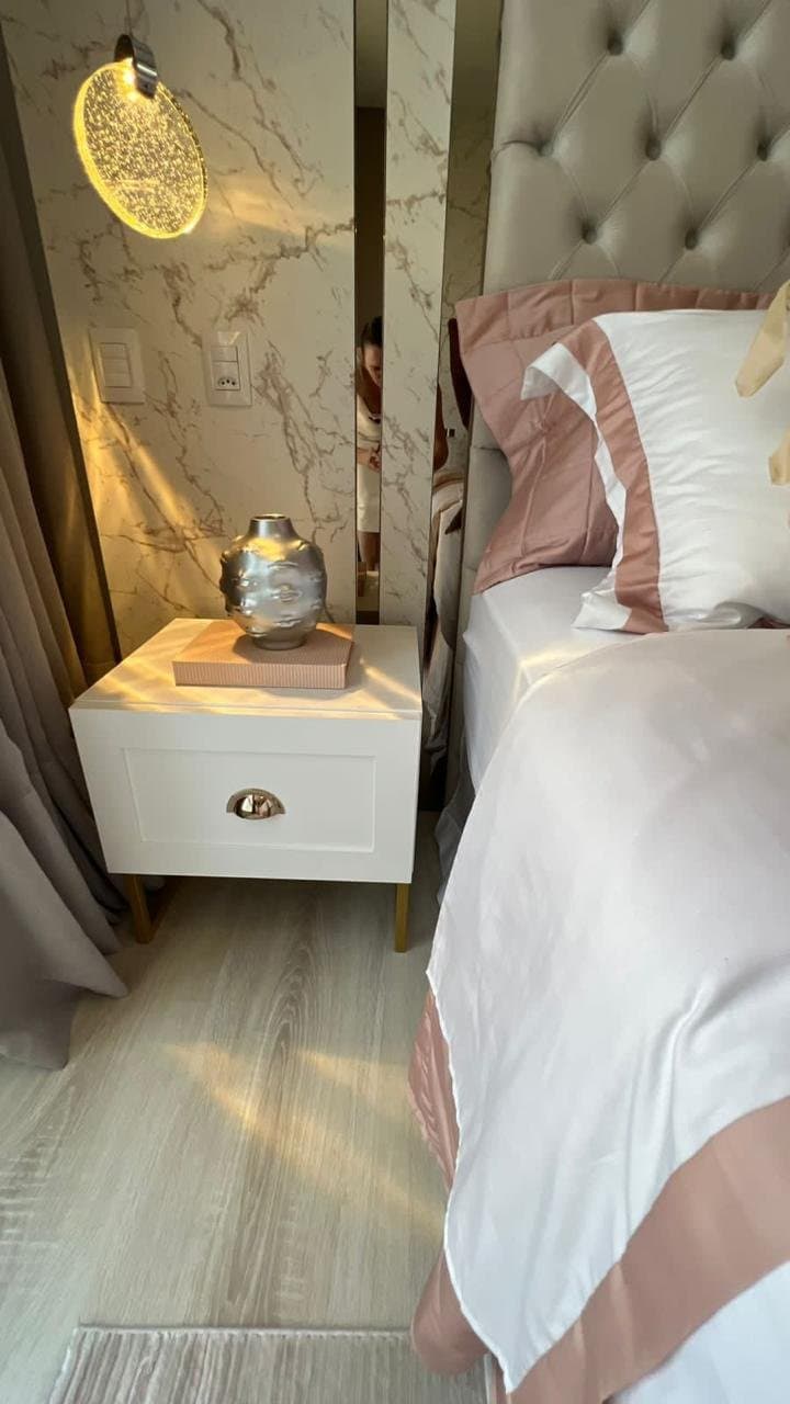 Apartamento de 4 quartos com 4 suítes e 297 m² em Bal. Camboriú