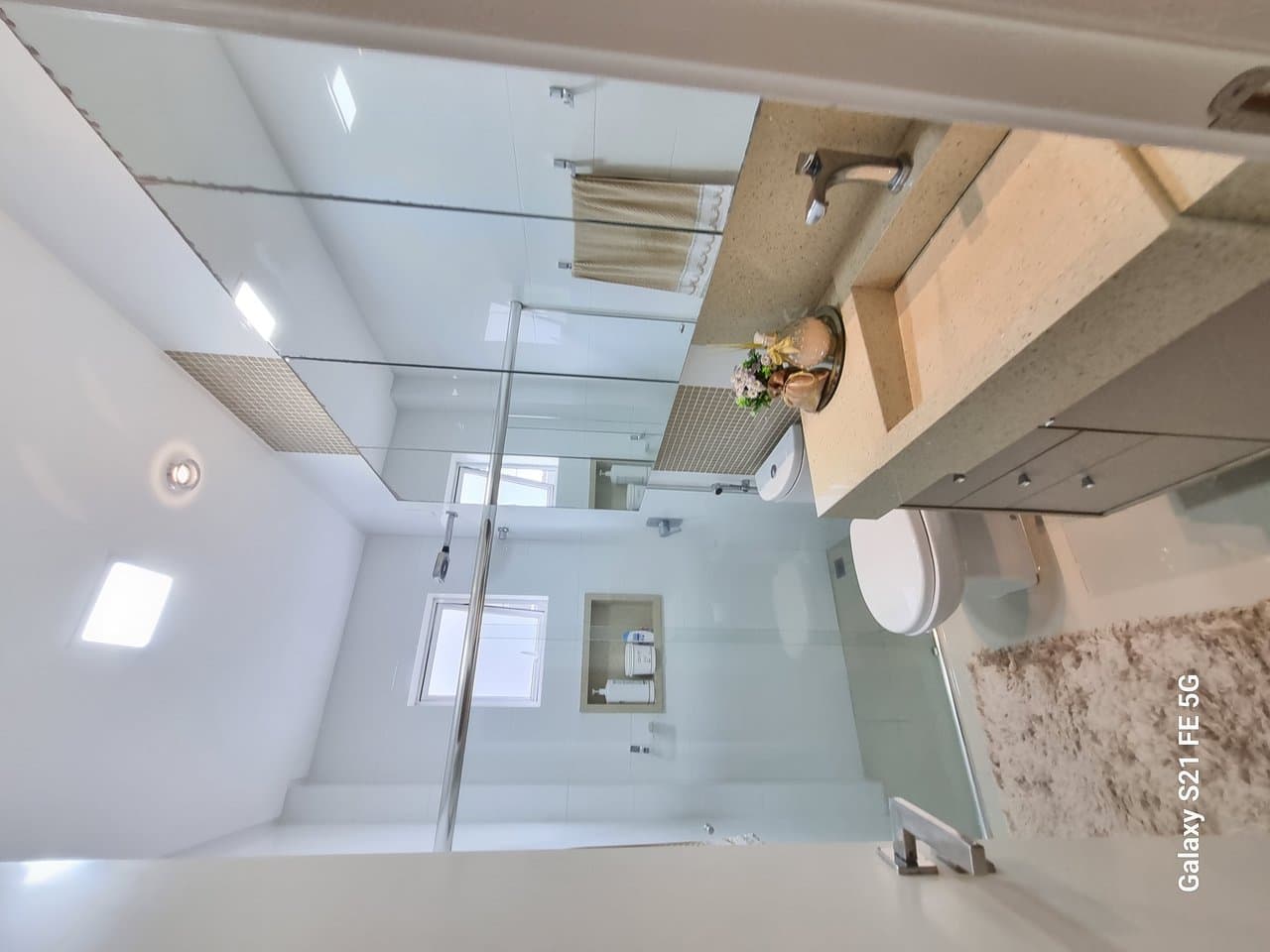 Apartamento de 3 quartos com 3 suítes e 136 m² em Bal. Camboriú