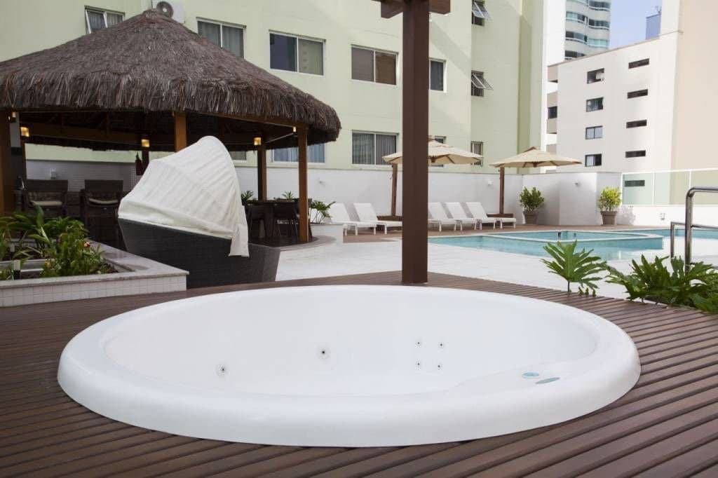 Apartamento de 3 quartos com 3 suítes e 135 m² em Bal. Camboriú