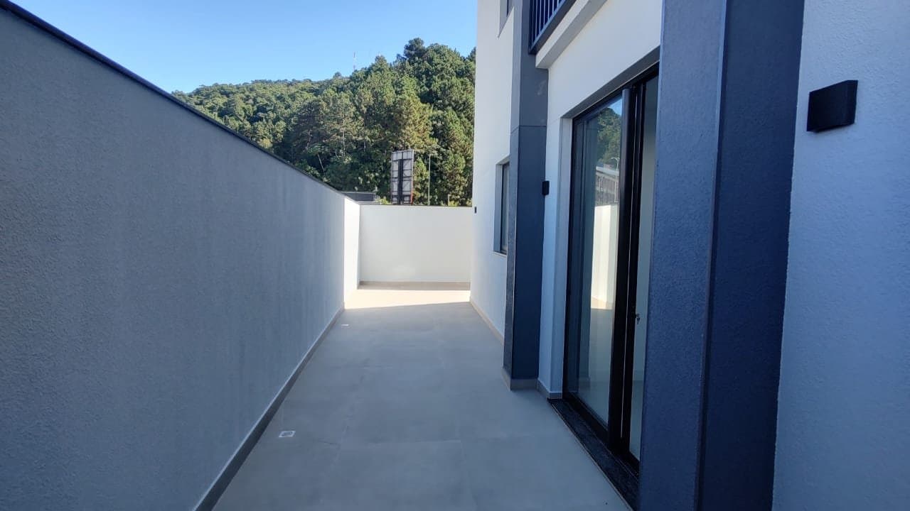 Apartamento de 2 quartos com 1 suíte e 117 m² em Bal. Camboriú