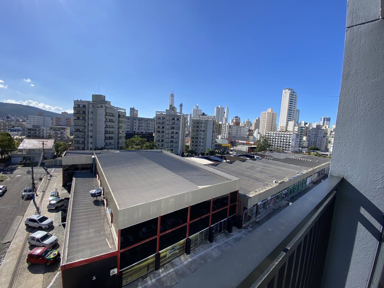 Apartamento de 2 quartos com 1 suíte e 61 m² em Bal. Camboriú