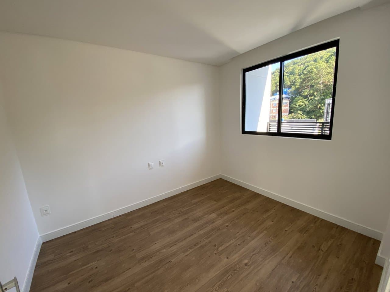 Apartamento de 2 quartos com 1 suíte e 61 m² em Bal. Camboriú