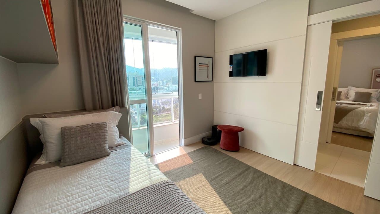 Apartamento de 3 quartos com 1 suíte e 139 m² em Bal. Camboriú