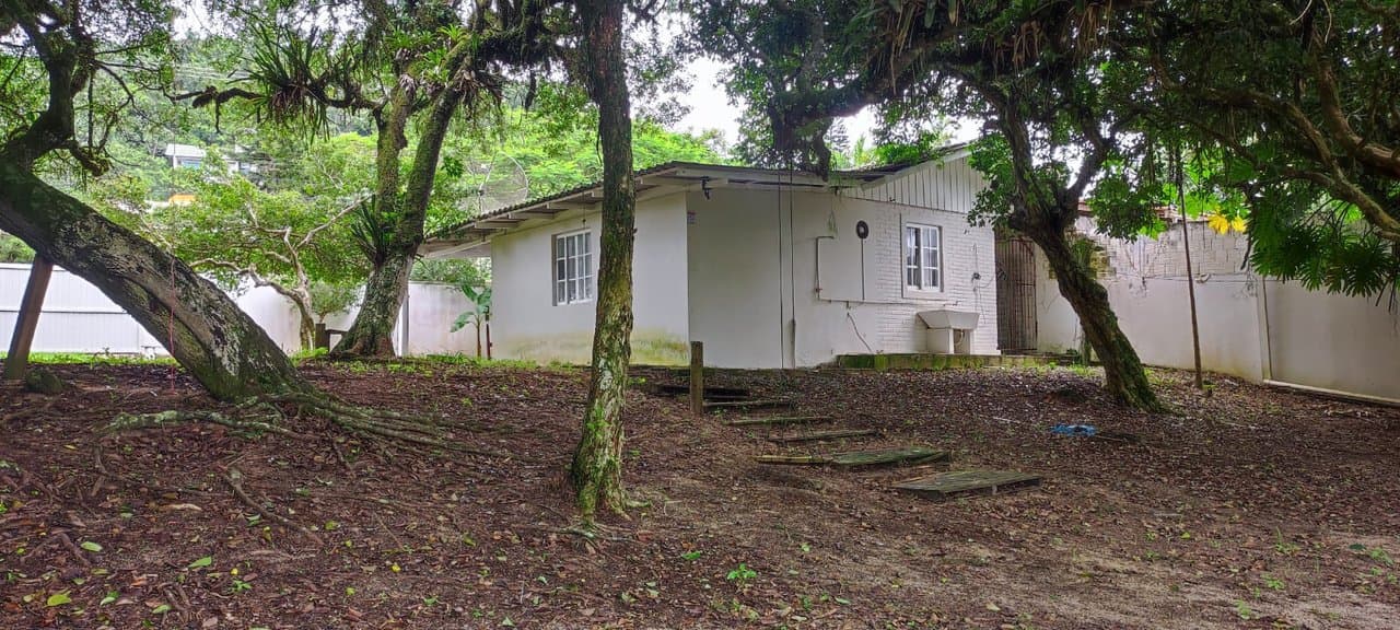 Terreno em Bal. Camboriú