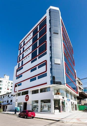 Sala Comercial 91 m² em Bal. Camboriú