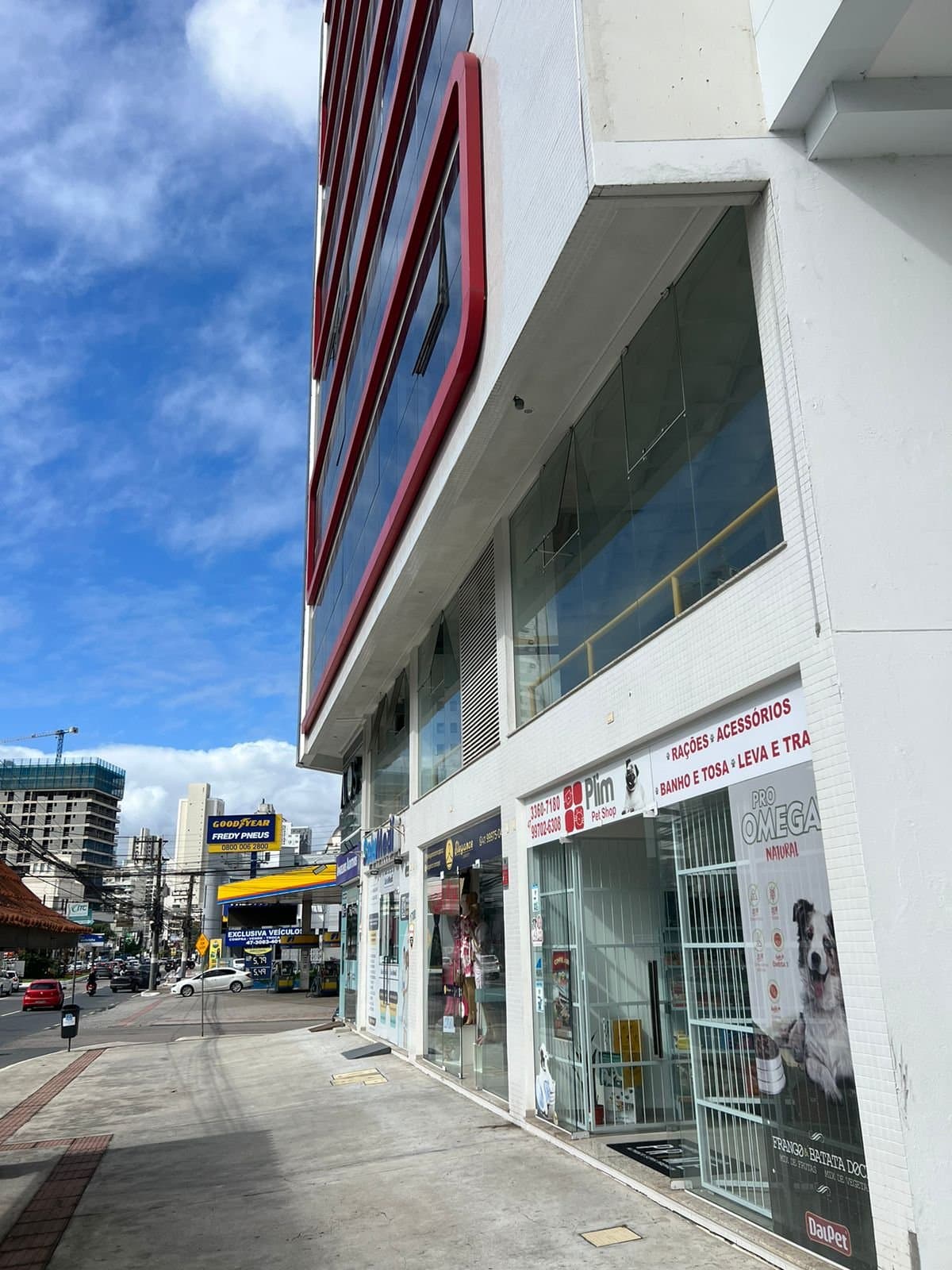 Sala Comercial 91 m² em Bal. Camboriú