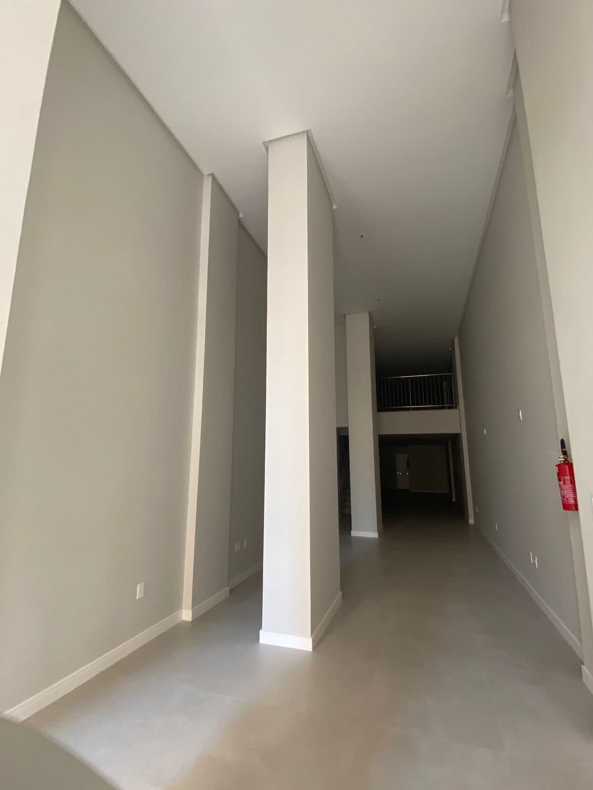 Sala Comercial 160 m² em Bal. Camboriú