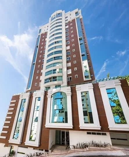 Cobertura de 3 quartos com 3 suítes e 268 m² em Pioneiros, Bal. Camboriú