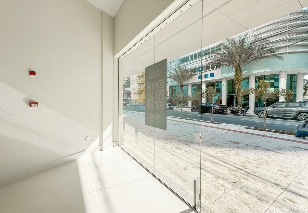 Sala Comercial 63 m² em Pioneiros, Bal. Camboriú