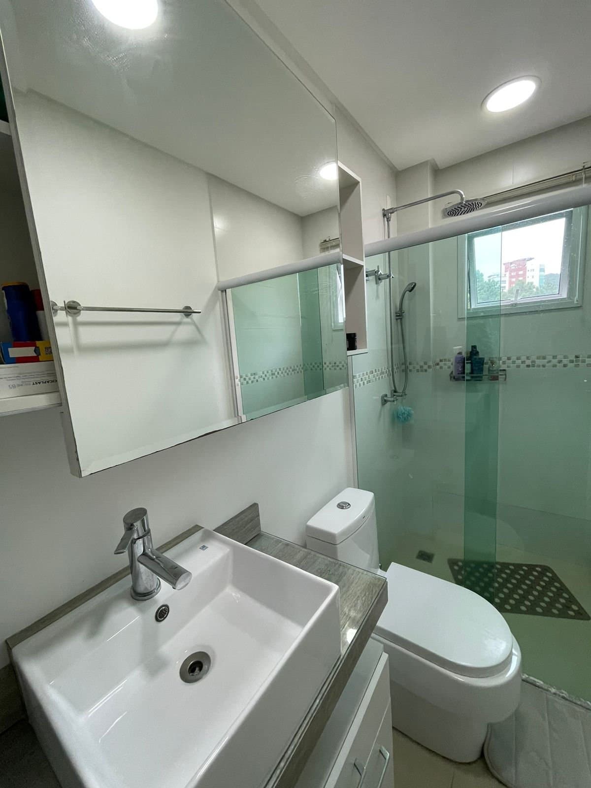 Apartamento de 3 quartos com 1 suíte e 119 m² em Pioneiros, Bal. Camboriú