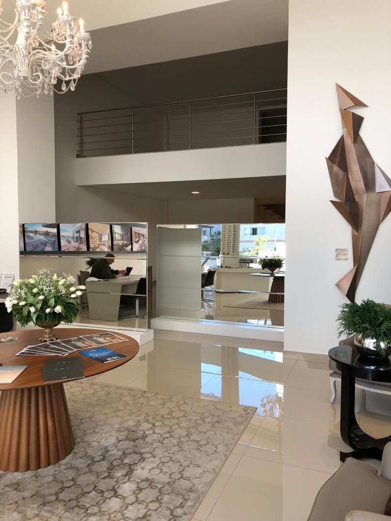 Sala Comercial 227 m² em Centro, Bal. Camboriú